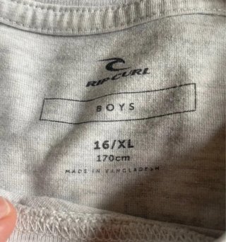 Camiseta Rip Curl Gris Talla 16 Años