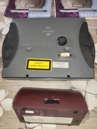 PhilipsCDF 100 Photo CD & CD Audio Player. Vintage