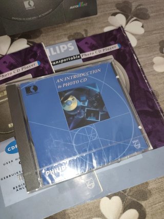 PhilipsCDF 100 Photo CD & CD Audio Player. Vintage