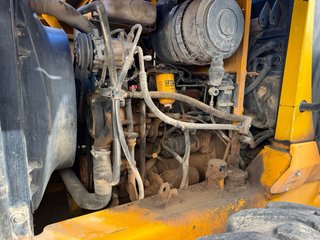 JCB 411