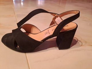 Sandalias Daniela Vega Talla 39 Tacón Ancho