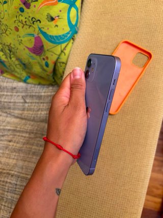 iPhone 12 Arancione