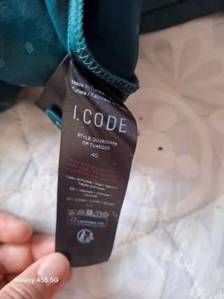 Shorts I.Code verds amb cors nous