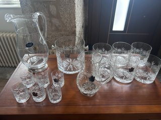 Juego de Whisky de Cristal Tallado Atlantic.