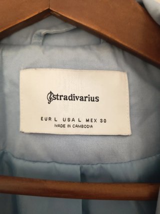Chaqueta Stradivarius azul