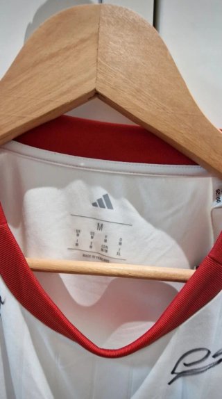 Camiseta Oficial Sevilla FC Firmada  25/26