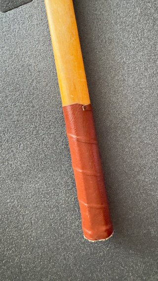 Raqueta de madera antigua