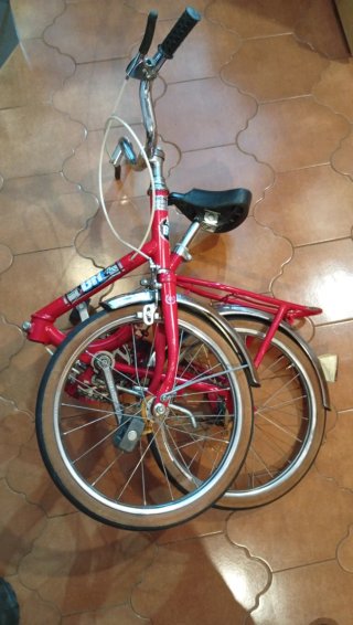 Bicicleta BH antigua roja