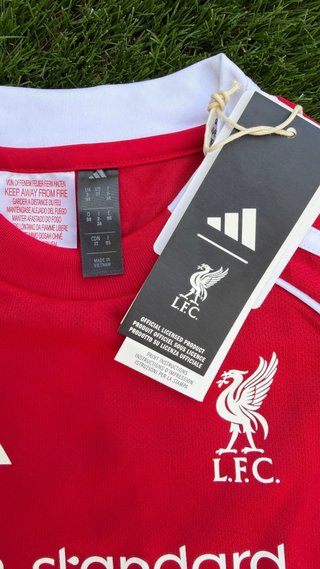 Conjunto/kit Liverpool Oficial Local (2-3 años)
