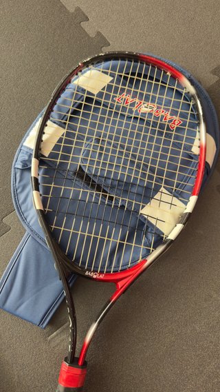 Raqueta Babolat con funda azul