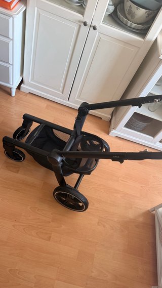 Carrito Joolz Hub+ Silla y Capazo Negro