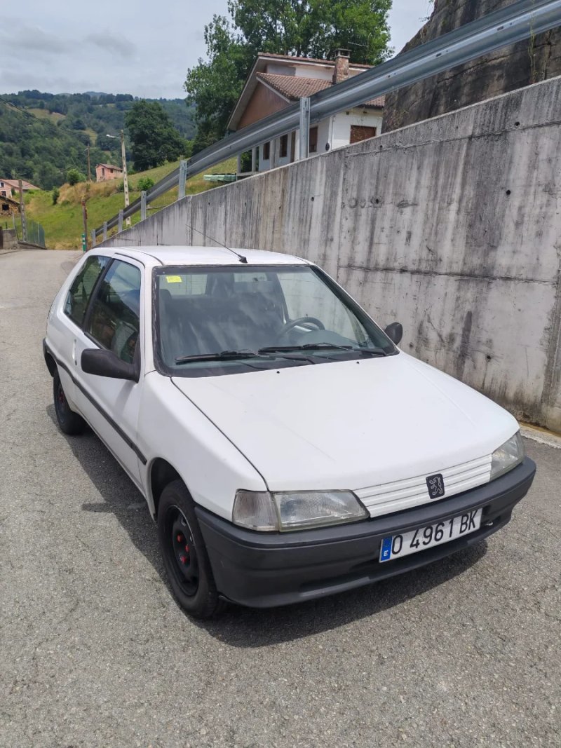 Peugeot 106 1994 - foto 1
