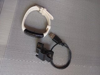Pulsera Inteligente Negra y Blanca