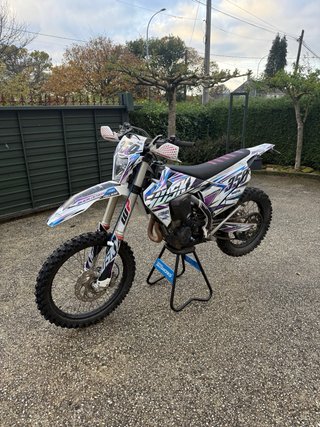 Husqvarna FE 350 2022 Enduro/Motocross