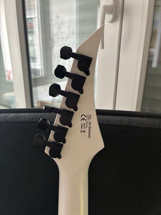 Guitarra Solar A2.6W+