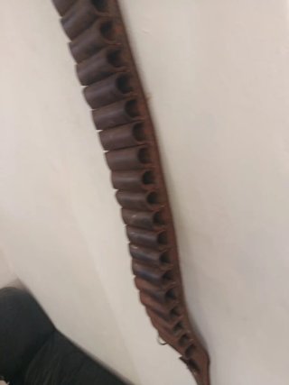 Cartuchera de cuero