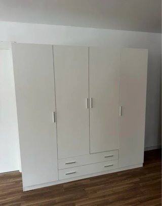 Armarios de 2,3 y 4 puertas en liquidación r_7180