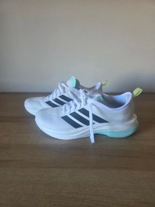 Zapatillas Adidas Blancas y Turquesa