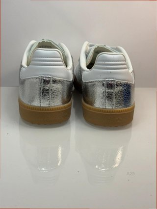 Adidas Samba OG Talla 42 Plata