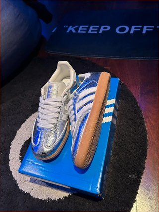Adidas Samba OG Talla 41 Plata