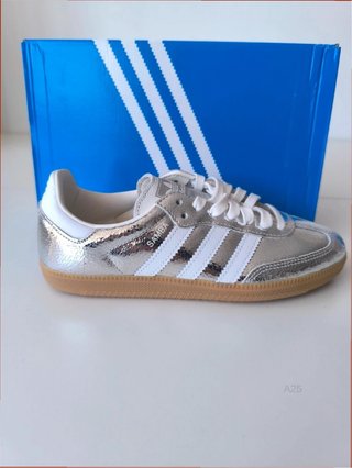 Adidas Samba OG Talla 40 Plata
