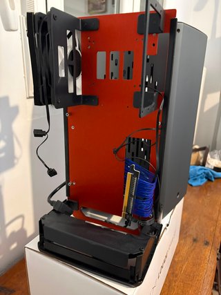 Caja PC Louqe Raw S1 SFF