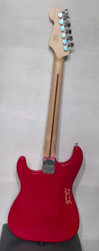GUNS N ROSES GUITARRA FIRMADA AUTENTIFICADA