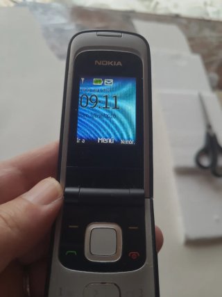 Nokia 2720 Fold Nero