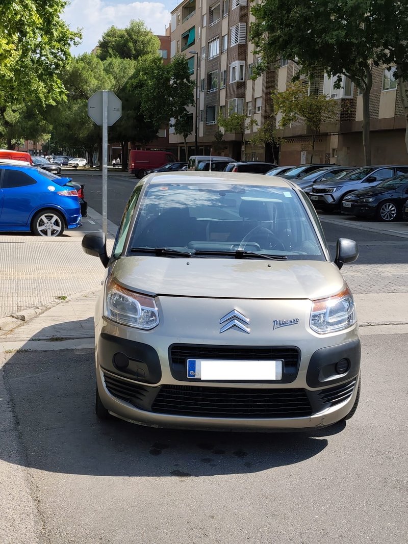 Citroen C3 Picasso 2011 pocos Km - foto 1