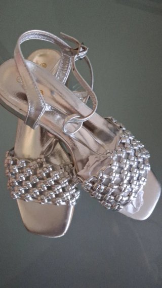 Sandalias Mia Plataforma Trenzada