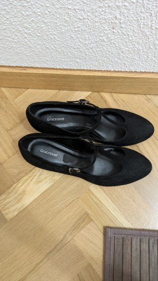 Zapatos de tacón negros