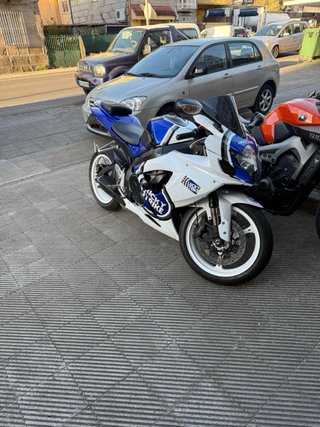 Suzuki GSX-R 750 K6