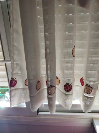 4 Cortinas Cocina con Dibujo de Manzanas