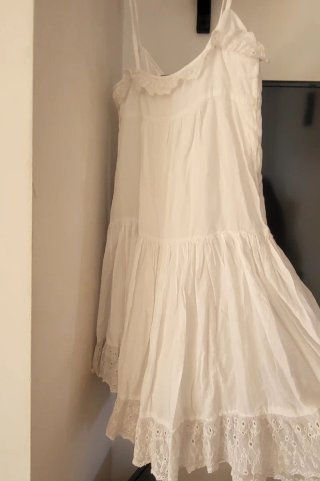 Vestido blanco estilo ibicenco