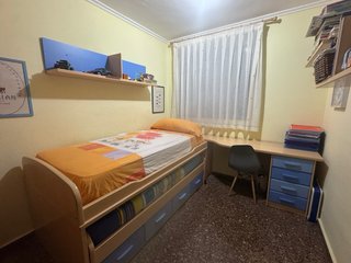 Cama infantil con cajones rosa