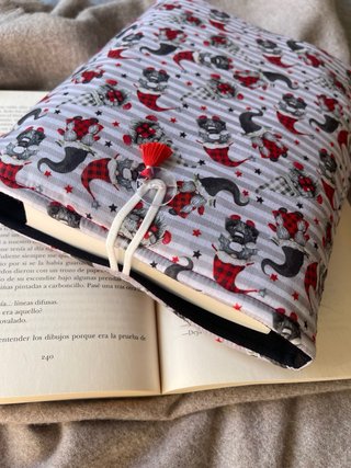 Funda literaria Gnomo
