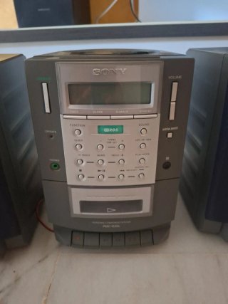 Minicadena Sony PMC-R30L