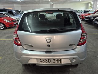 Dacia Sandero 2008