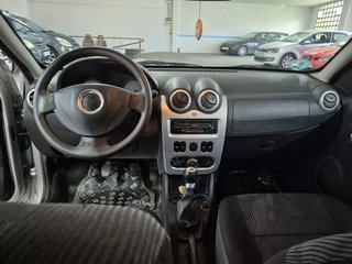 Dacia Sandero 2008