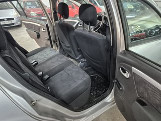 Dacia Sandero 2008