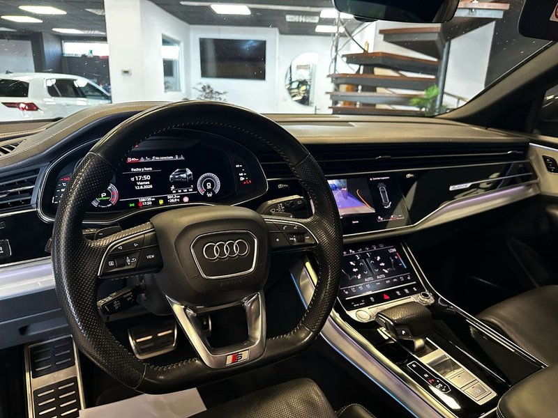 Audi Q8 2019, foto 12
