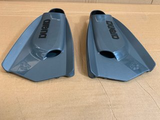 Aletas Arena Powerfin Pro II Talla 38/39