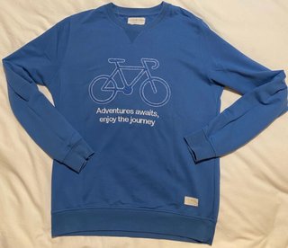 Sudadera de Álvaro Moreno