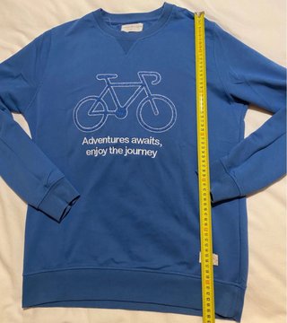 Sudadera de Álvaro Moreno