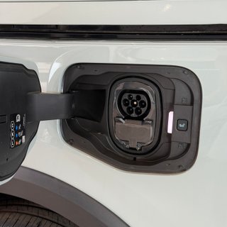 Ford E-Tourneo Courier BEV 136CV ACTIVE