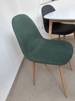 Mesa y 4 Sillas Comedor