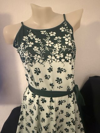 Vestido Verano Flores Verde Blanco