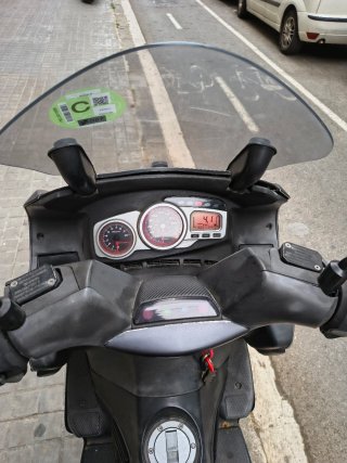 Gilera Nexus 250 Maxi-Scooter Negra