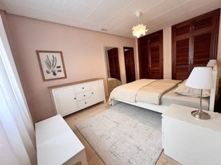 Piso en venta en Los Naranjos - Las Brisas en Marbella