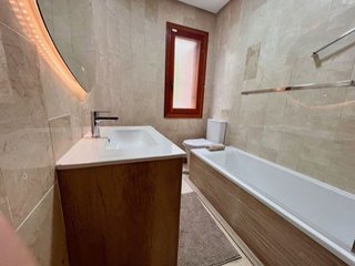 Piso en venta en Los Naranjos - Las Brisas en Marbella